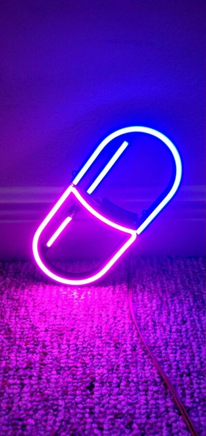 Pharmacie de nuit lumineuse