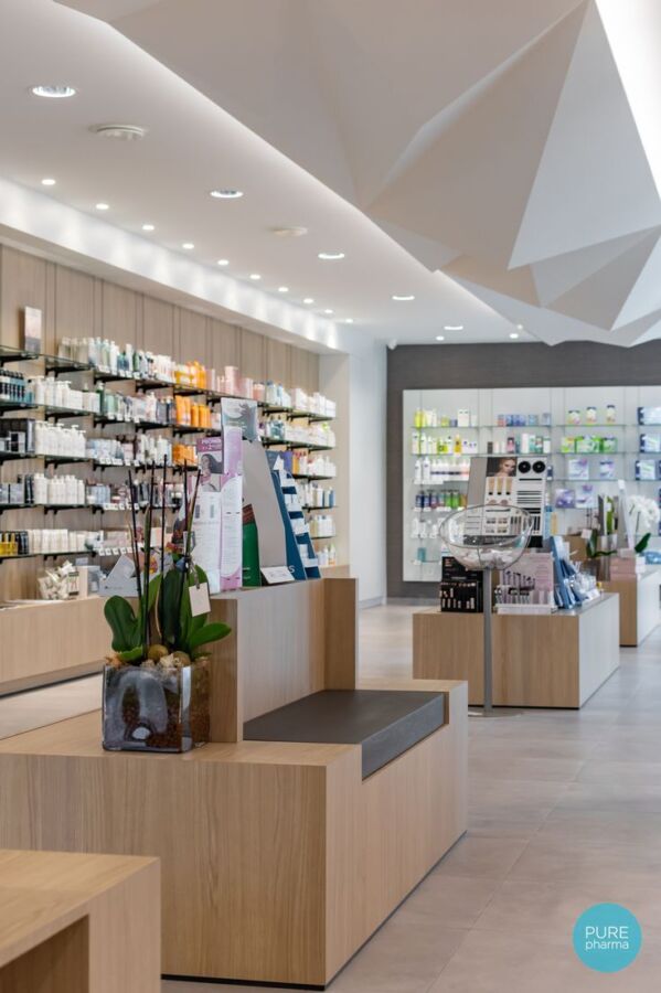 Pharmacie moderne intérieur